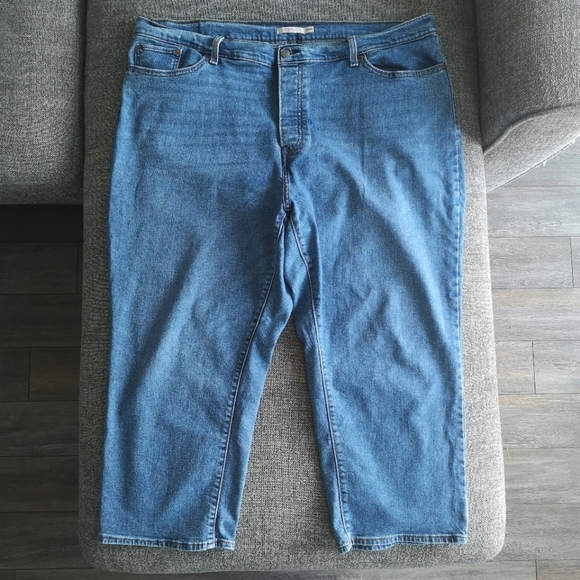 Levi's Wedgie Straight Plus size Women's Jeans sz 24W - Picture 1 of 6